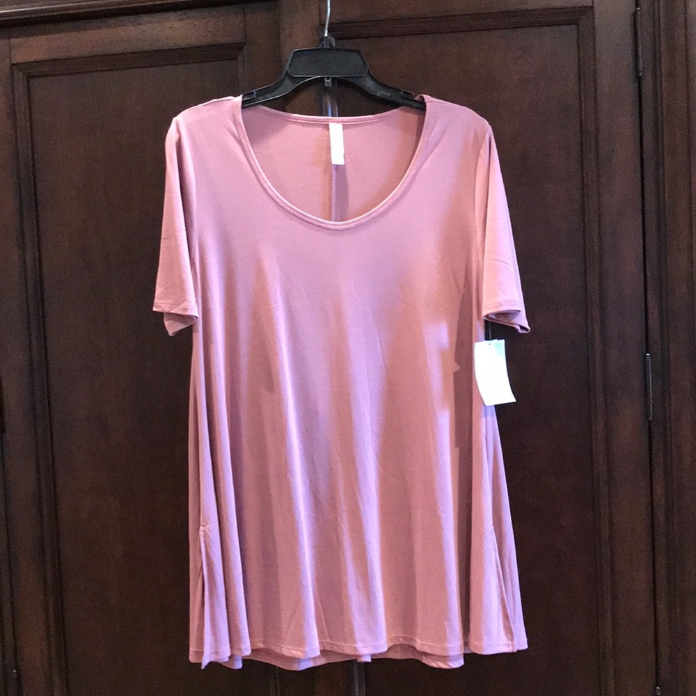 LuLaRoe Perfect T